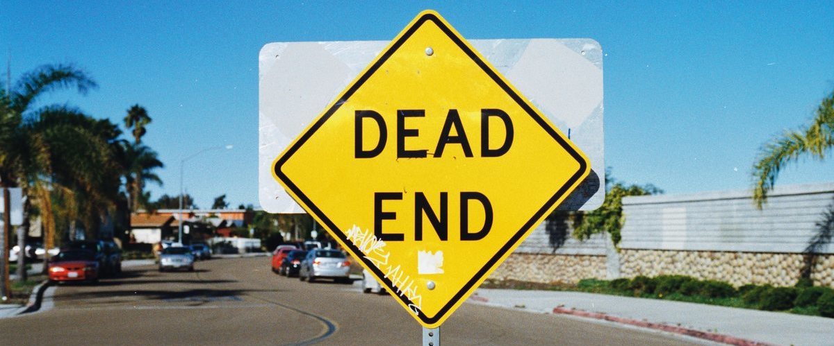 Dead End American road sign